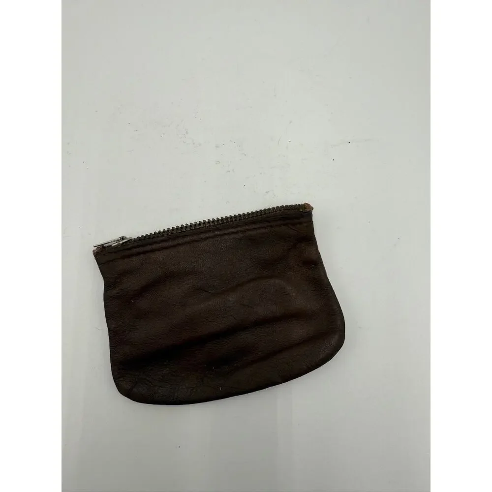 Vintage Brown Leather Coin Purse Wallet Zipper Closure 4 in Tall 3 in Wide